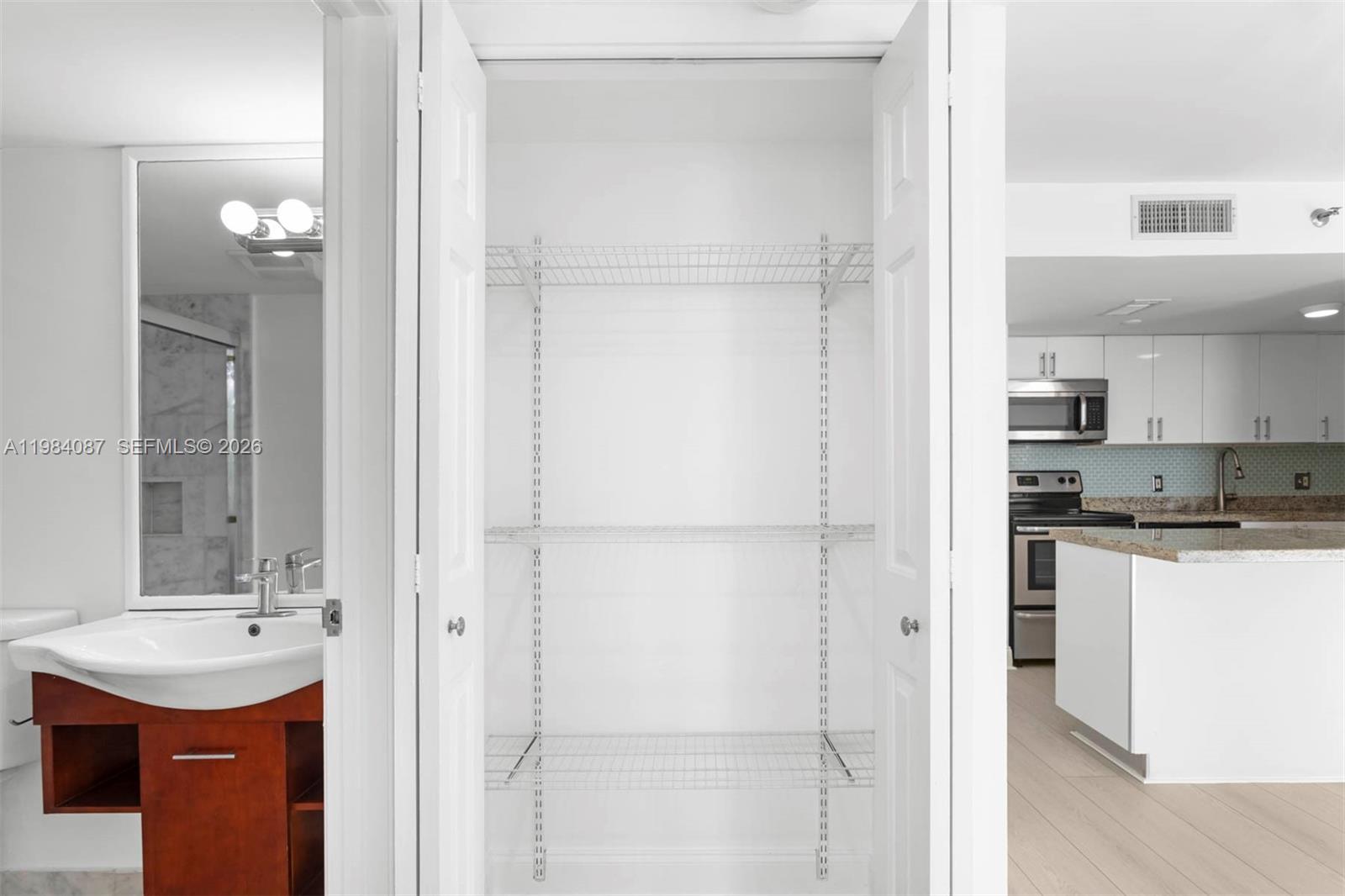 ISOLA CONDO - Residential Lease