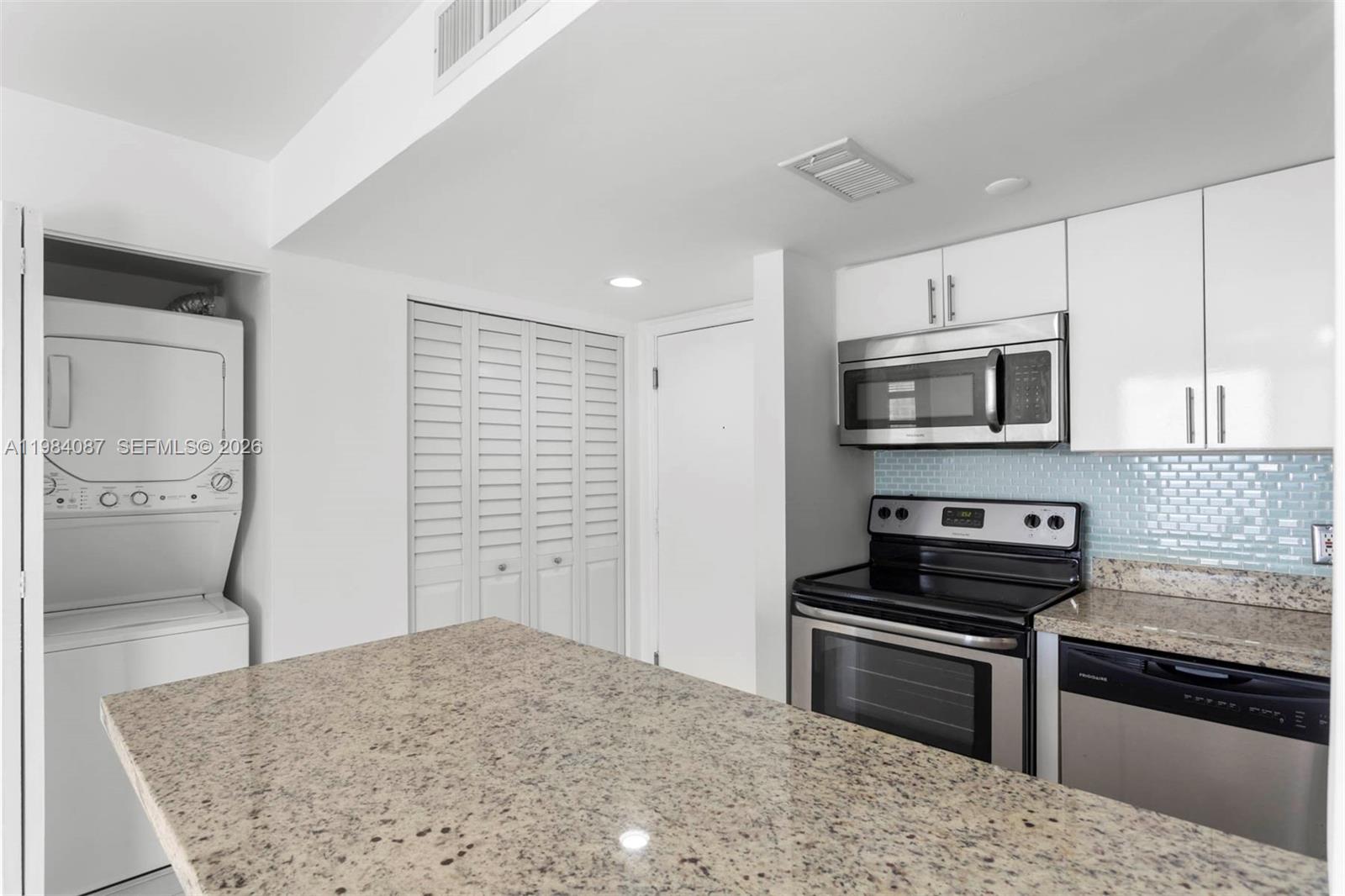 ISOLA CONDO - Residential Lease