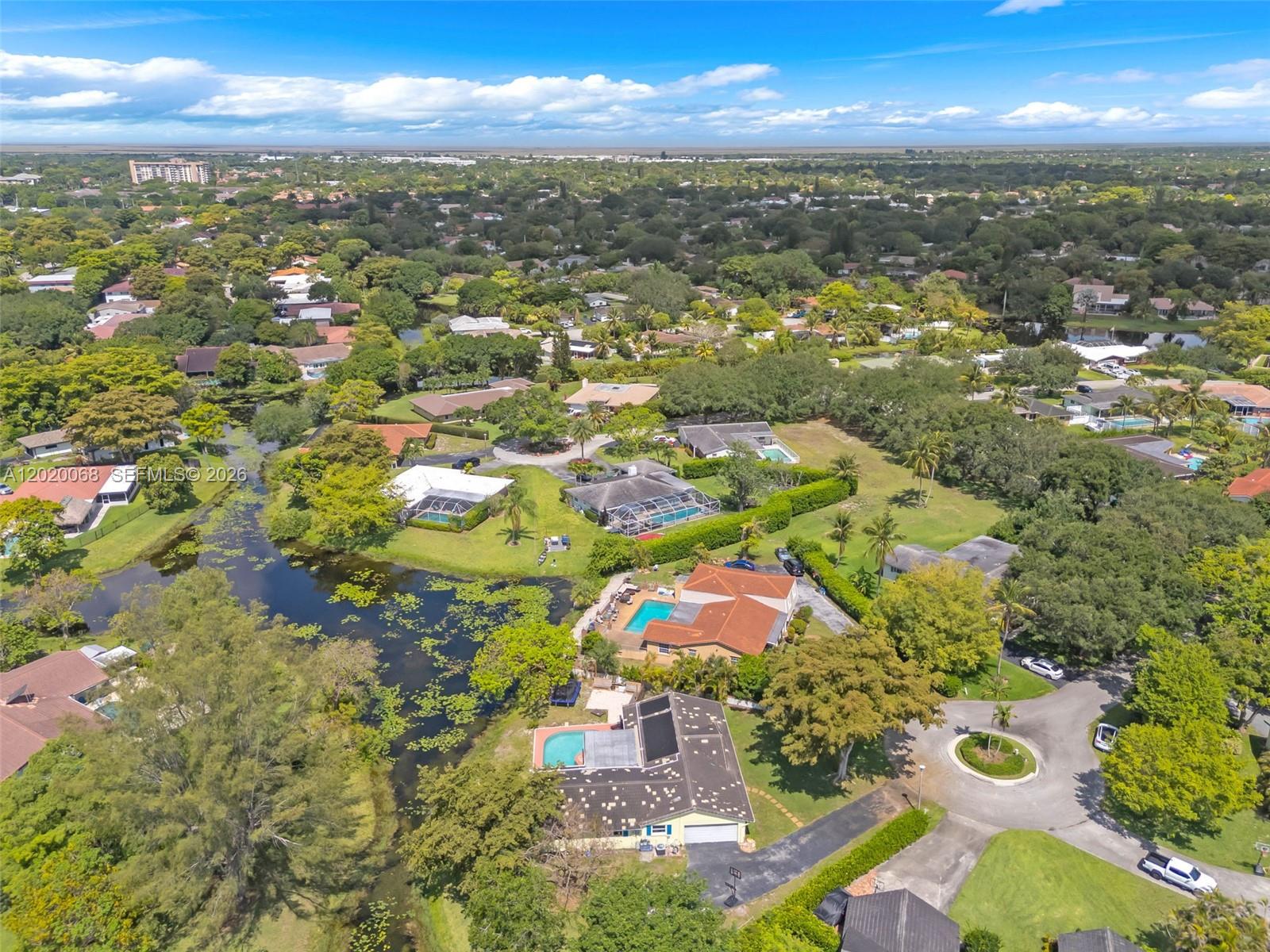 CLUSTERS CORAL SPRINGS - Residential