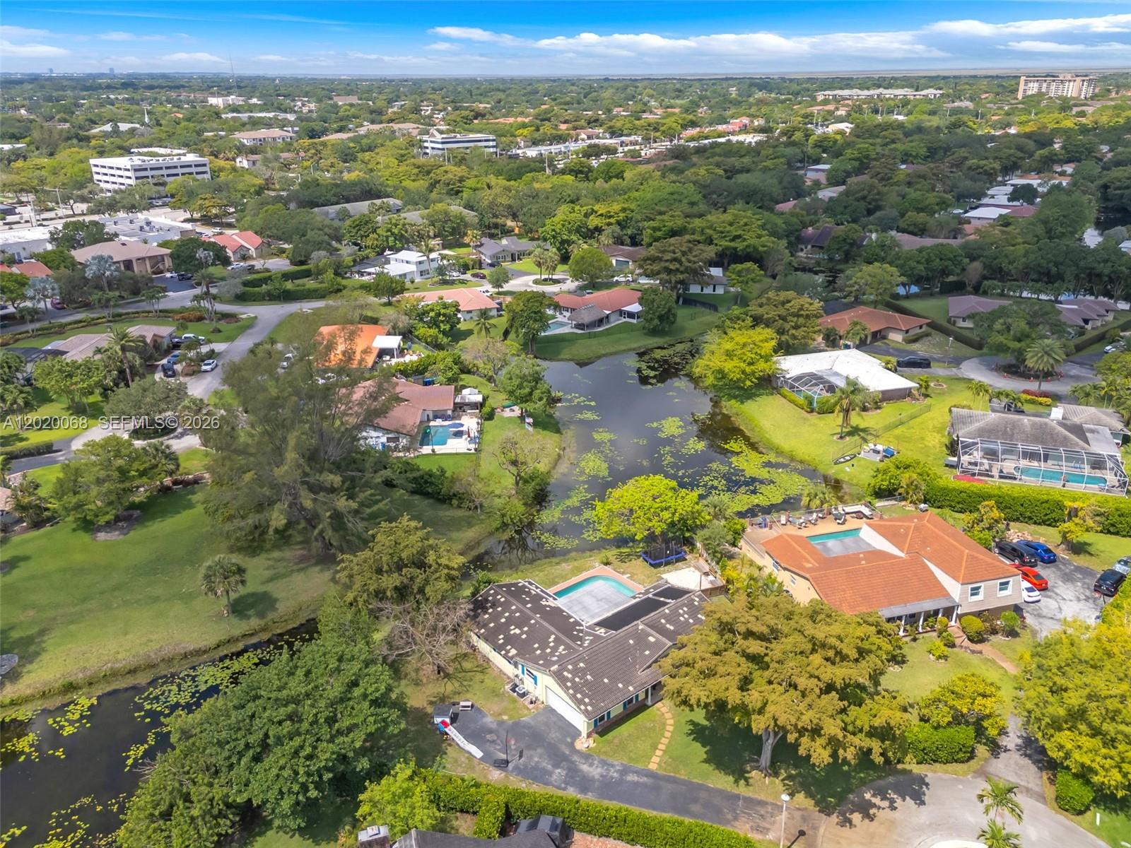 CLUSTERS CORAL SPRINGS - Residential