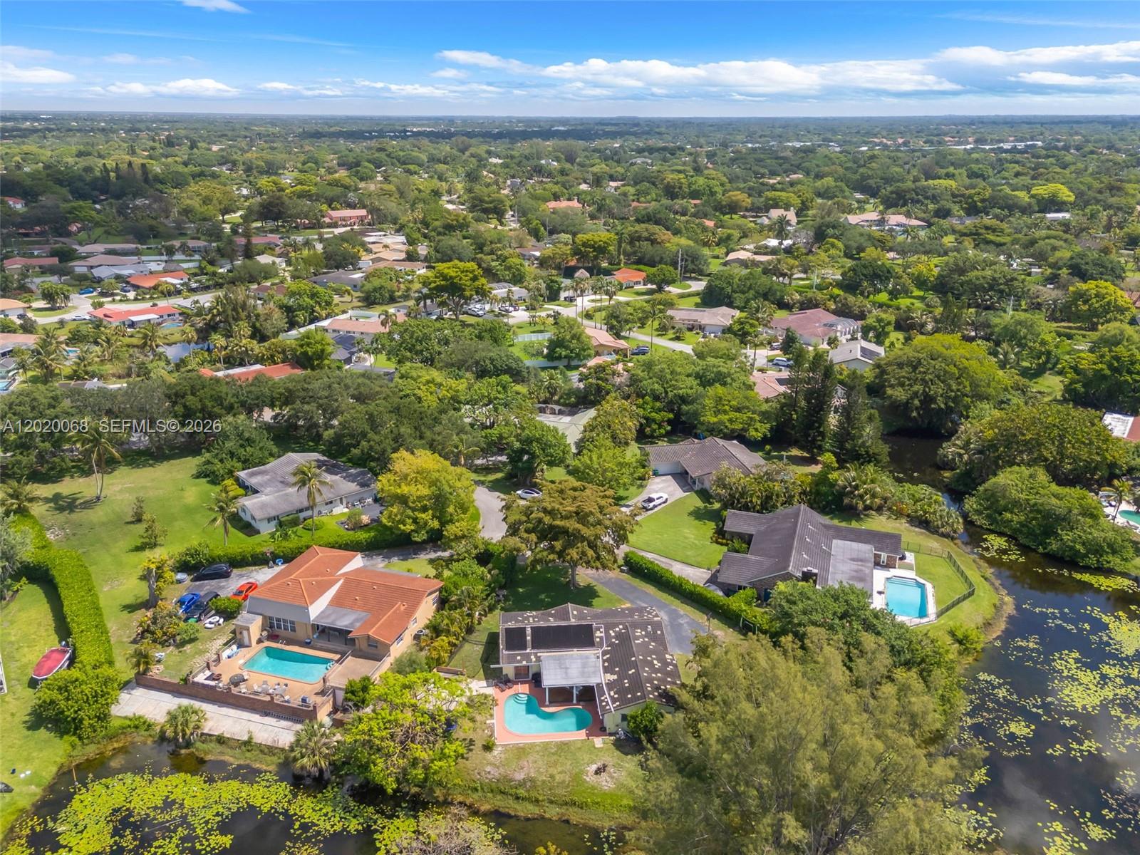 CLUSTERS CORAL SPRINGS - Residential