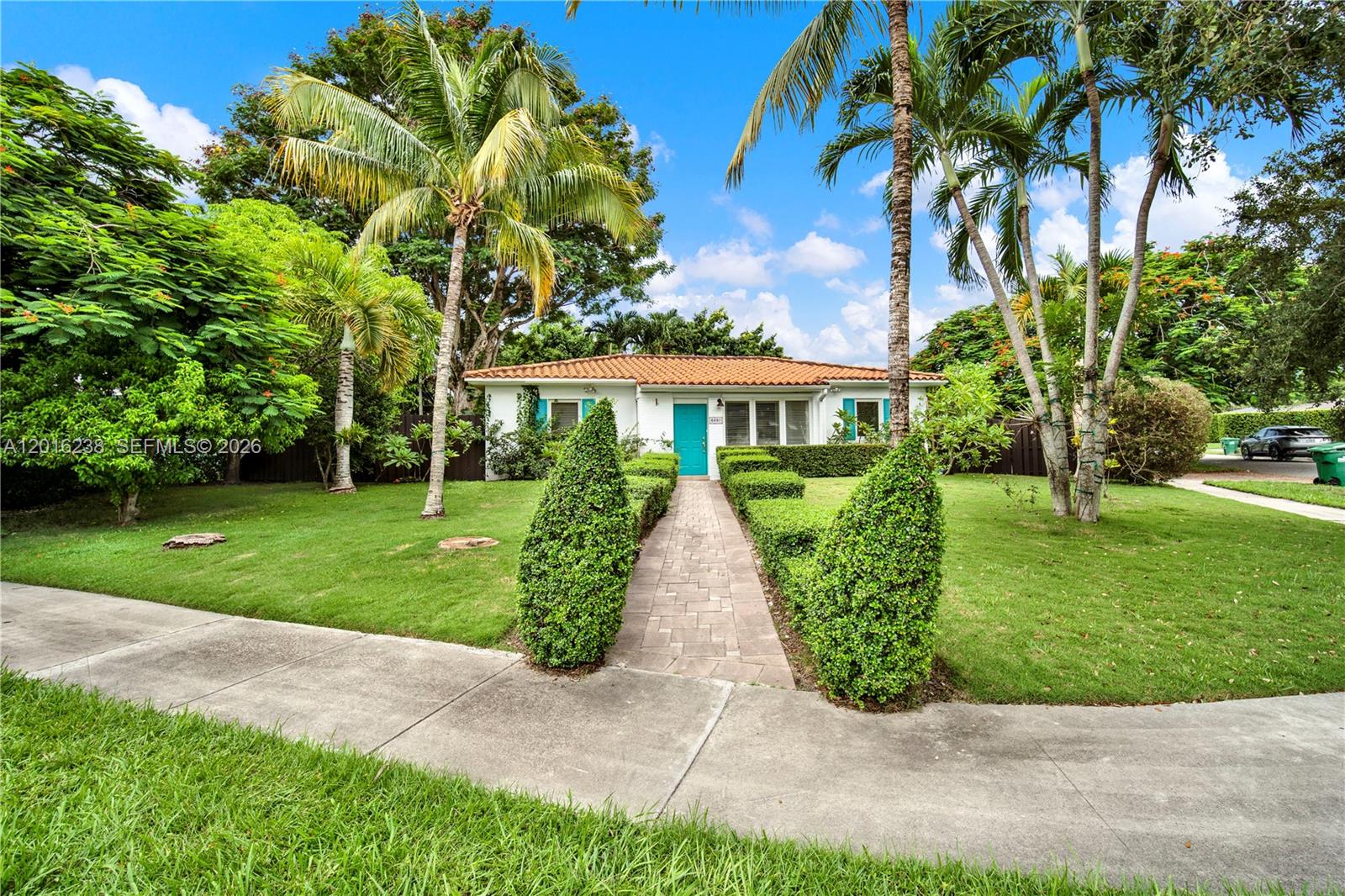 REID MANOR 1ST ADDN - Residential Lease