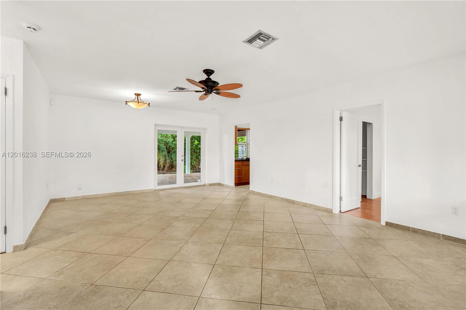 REID MANOR 1ST ADDN - Residential Lease