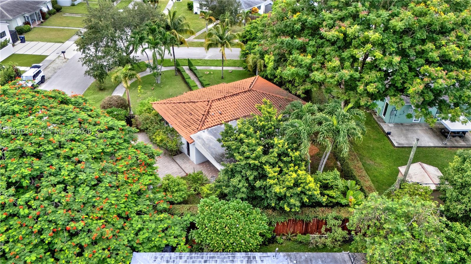 REID MANOR 1ST ADDN - Residential Lease