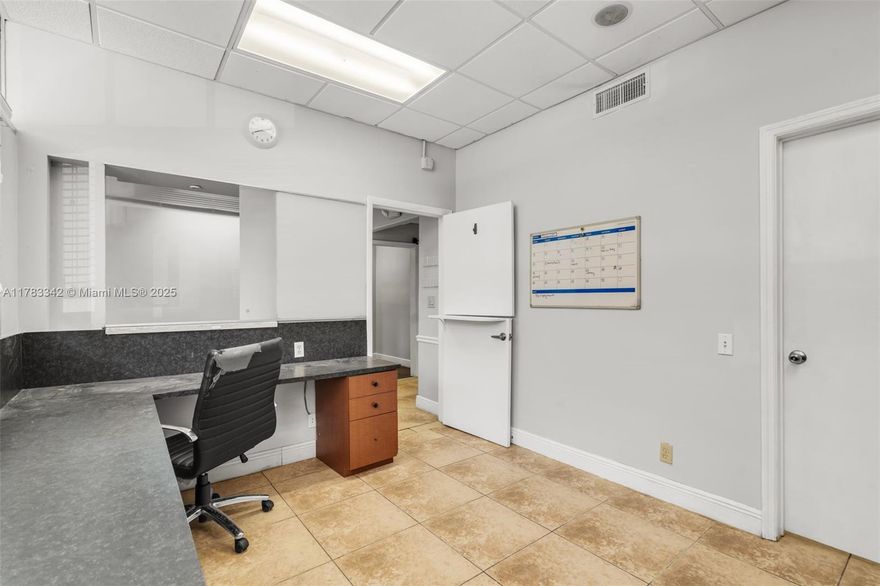 Great office space in a prime Hollywood Blvd location! This spot has 8 private offices, a media room, 2 bathrooms, a shower, and a handy kitchenette—everything you need to run a smooth, comfortable business. Perfect for medical, therapy, or any professional use. Bright, clean, and move-in ready with a layout that works for a variety of setups. Easy access to I-95 and the Turnpike, plus plenty of parking. Come check it out—this one won’t last!
