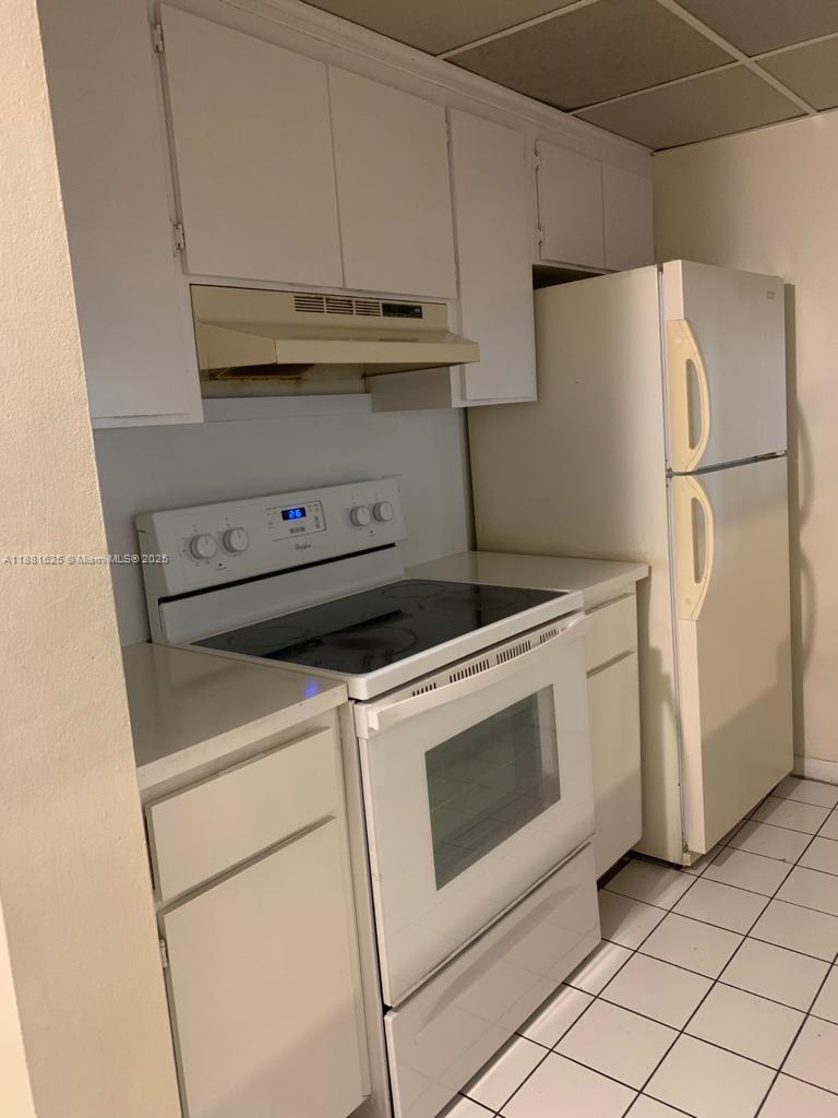 LAS VISTAS AT DORAL CONDO - Residential Lease