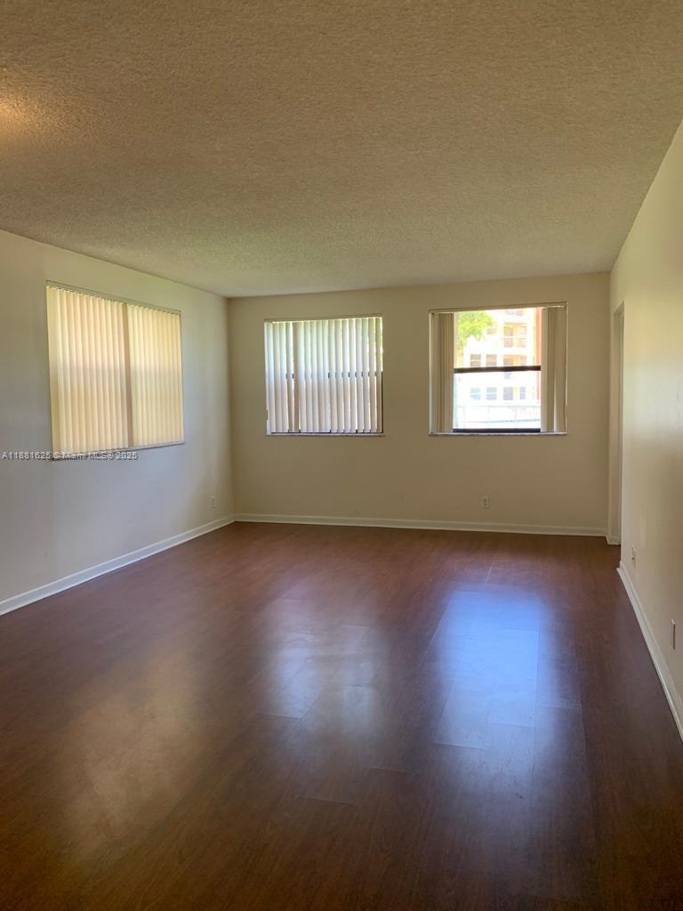 LAS VISTAS AT DORAL CONDO - Residential Lease