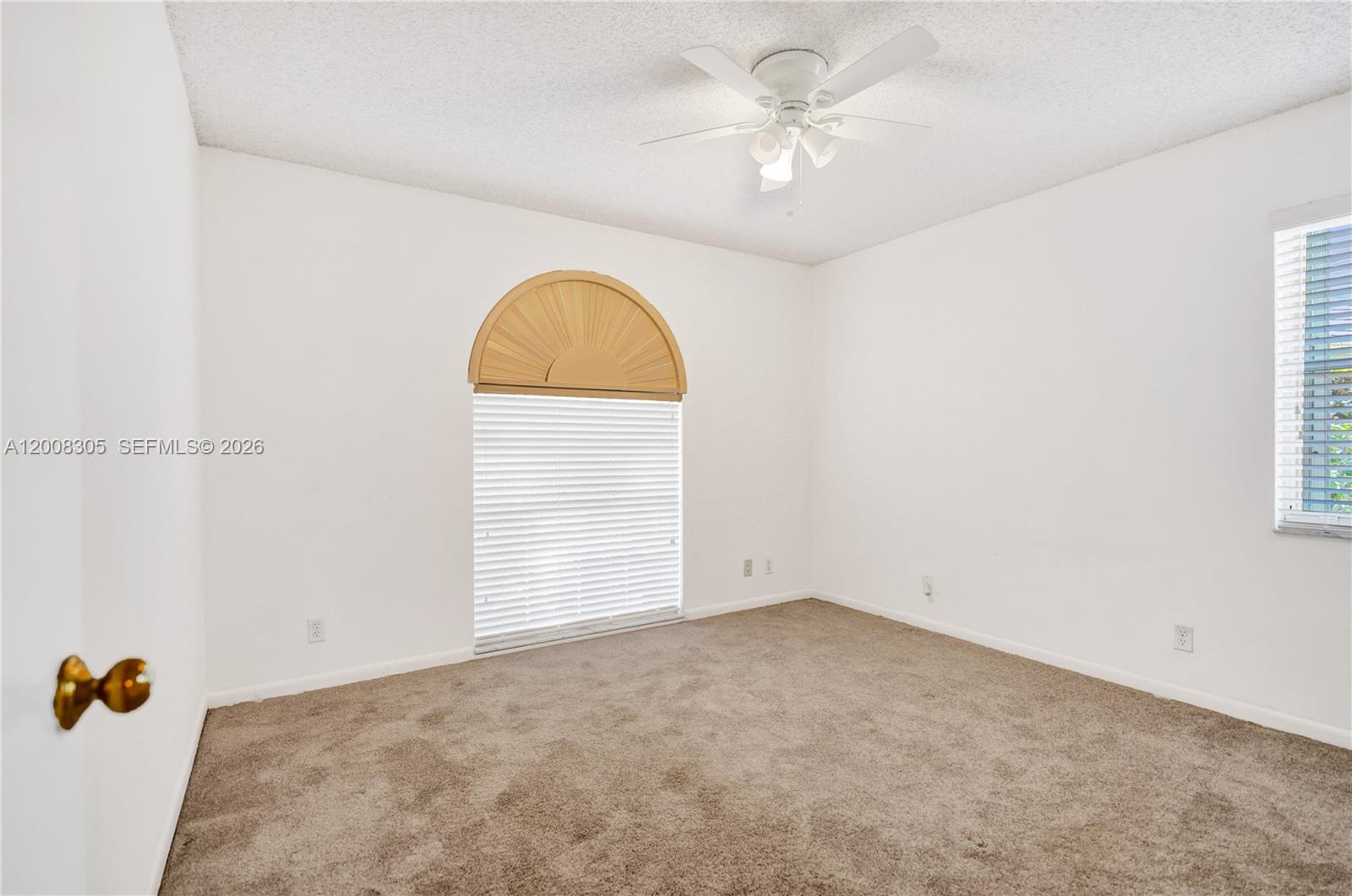 EMERALD POINTE 1 - Residential