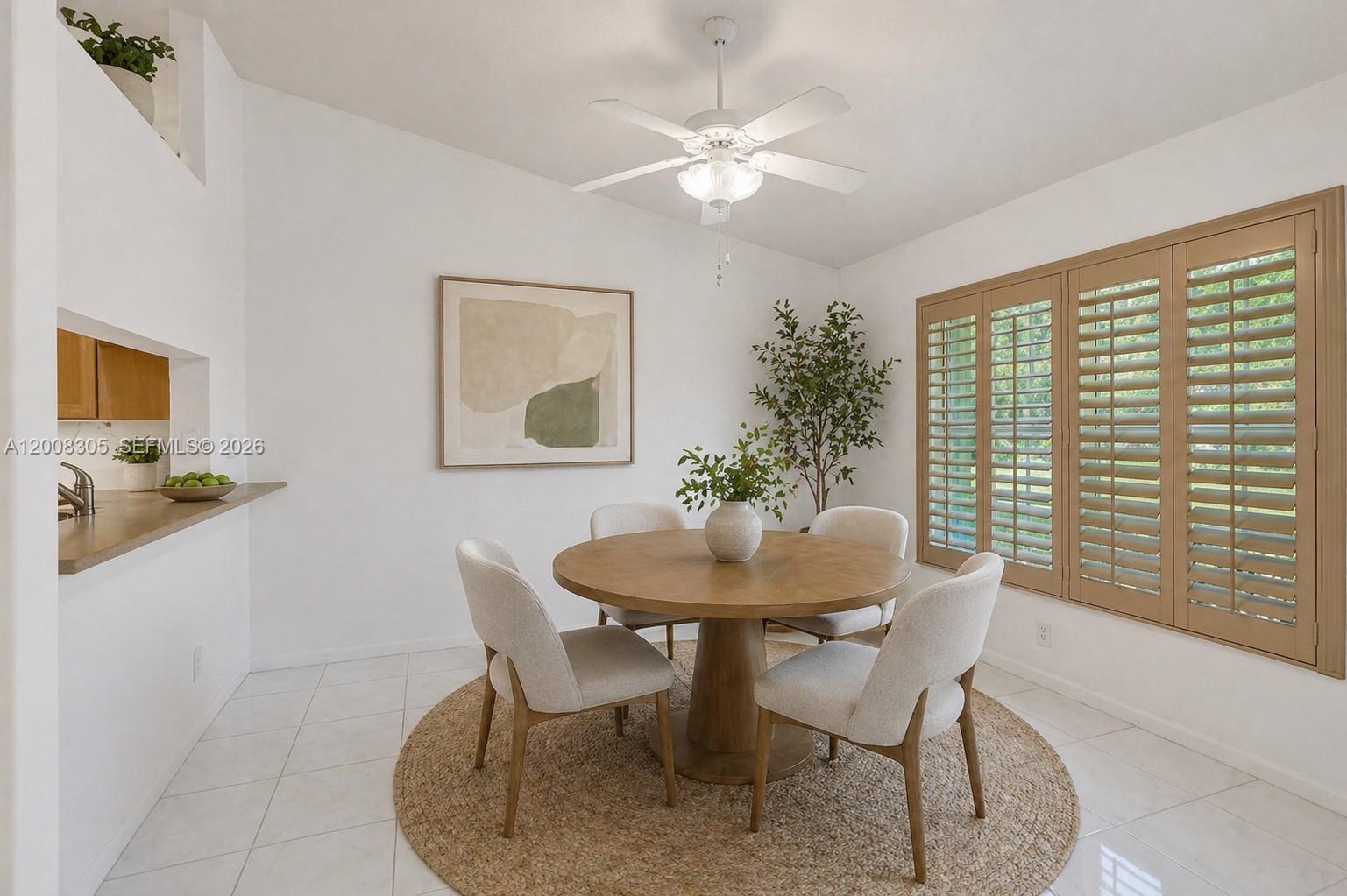 EMERALD POINTE 1 - Residential