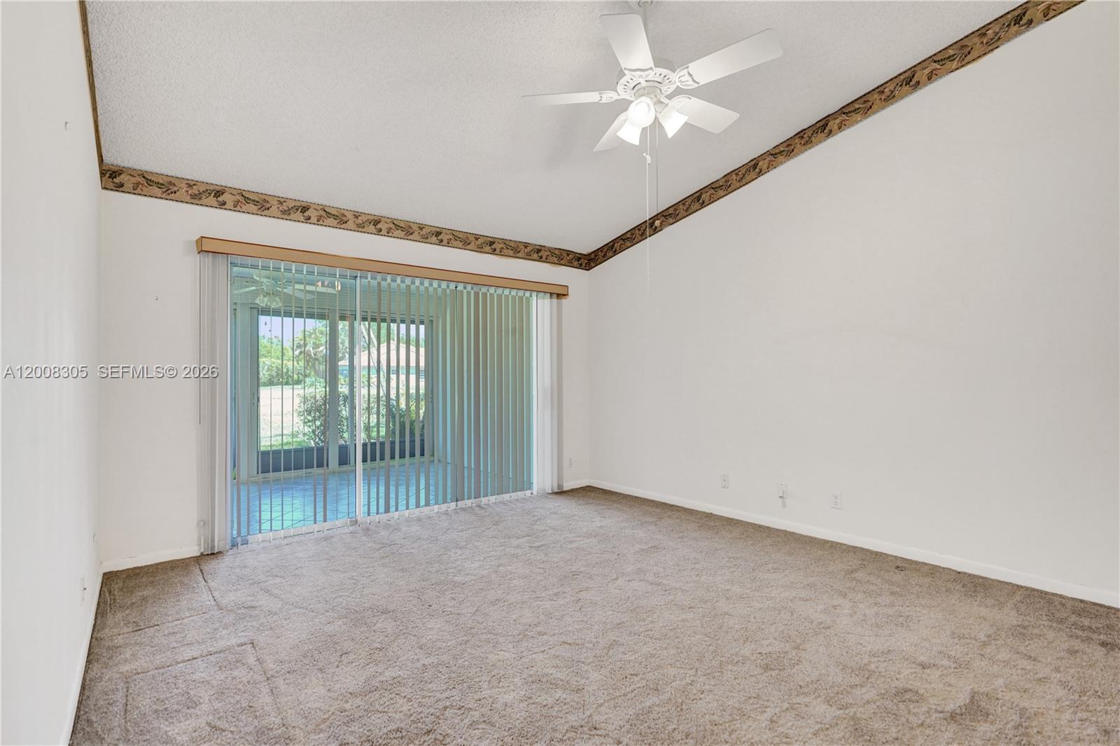 EMERALD POINTE 1 - Residential