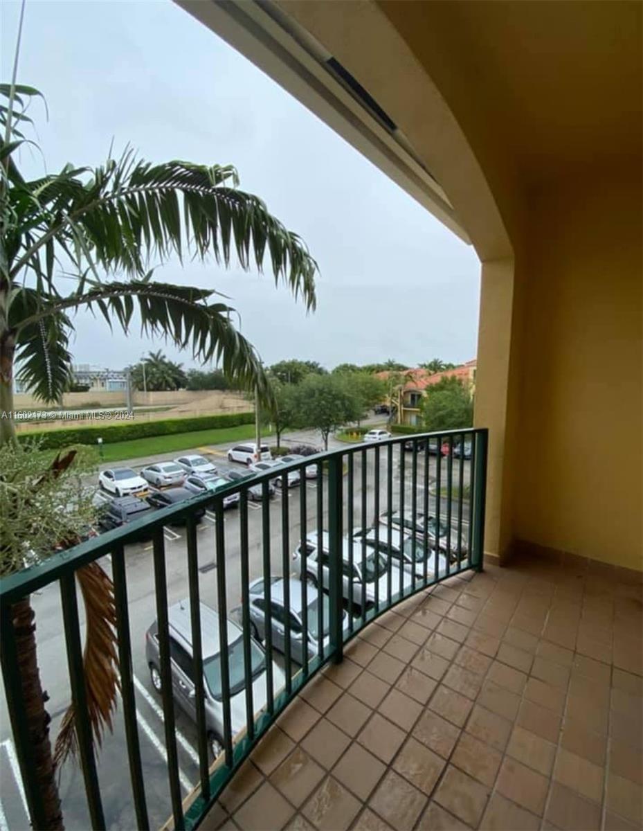 Beautiful apartment in excellent condition; ready to move in as of JULY 1! Located in the heart of Doral in a safe gated community. A very spacious apartment with 2 bedrooms, 2 full baths, living & dining room space and balcony. The community offers a clubhouse, pool, gym, two parking spots plus many guest parking. This is also in an excellent location, next to the turnpike, class A schools, and many restaurants/shopping centers nearby. Do not miss the opportunity, easy to show and move in.
Please provide 24 hrs request for showing