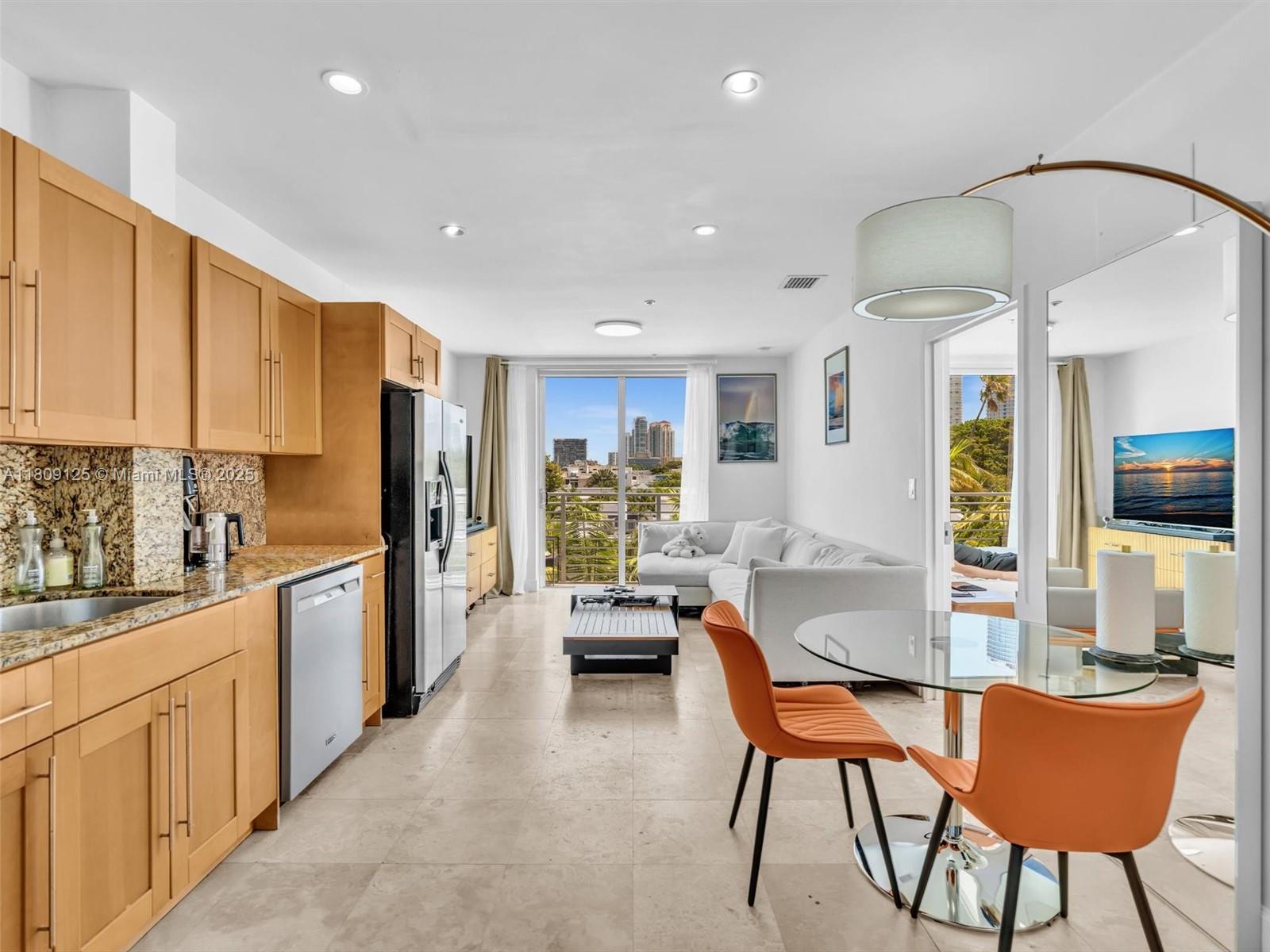 Property for Sale at 945 Michigan Ave 8, Miami Beach, Miami-Dade County, Florida - Bedrooms: 1 
Bathrooms: 1  - $341,000