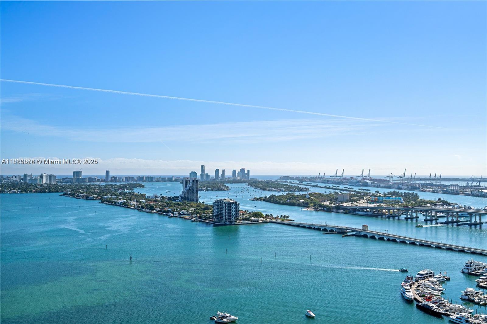 1800 CLUB CONDO - Residential Lease