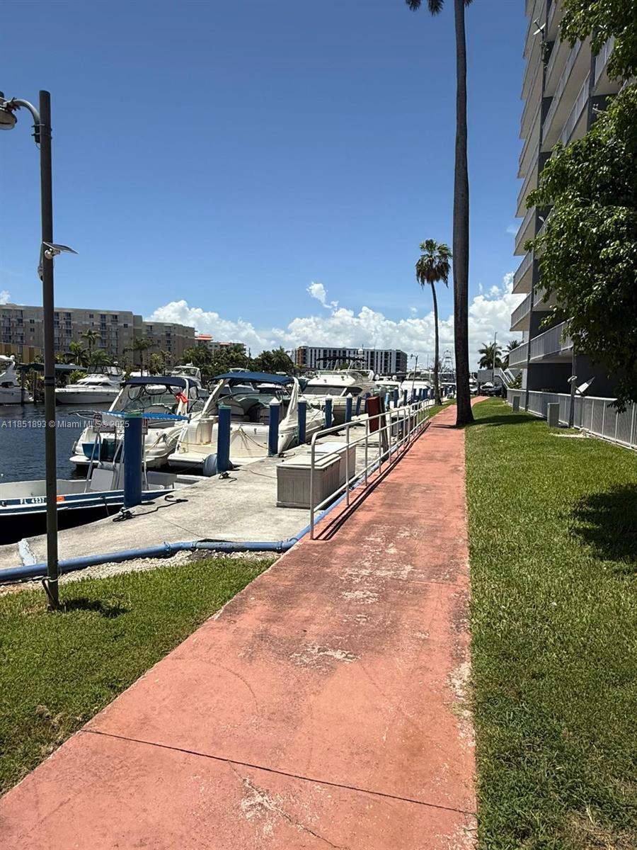 1800 NW 24th Ave 608