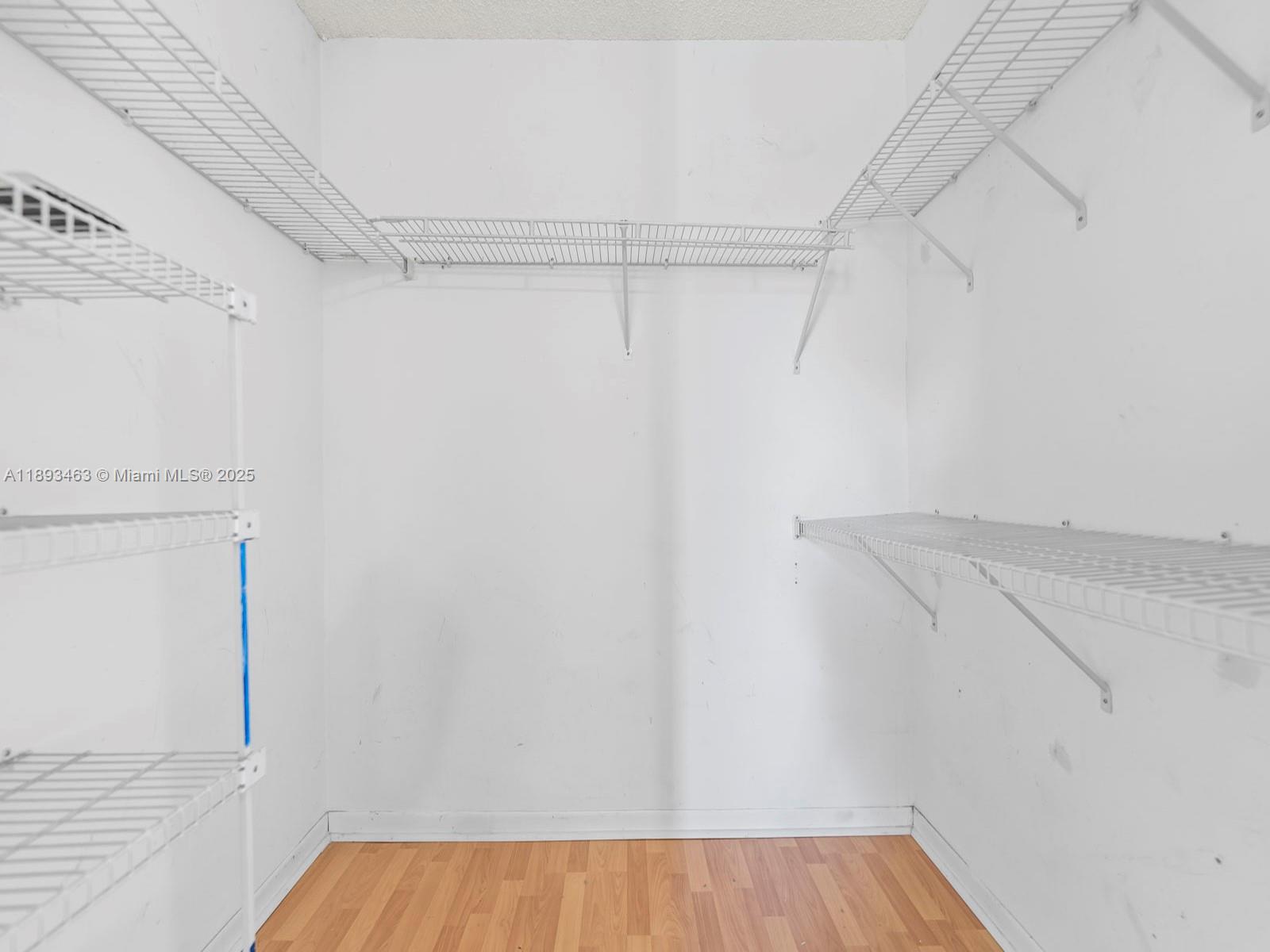 TOWNGATE - Residential