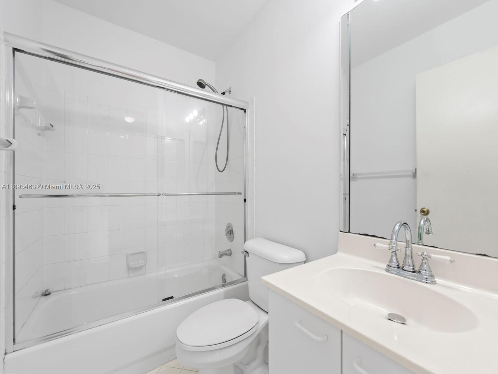 TOWNGATE - Residential