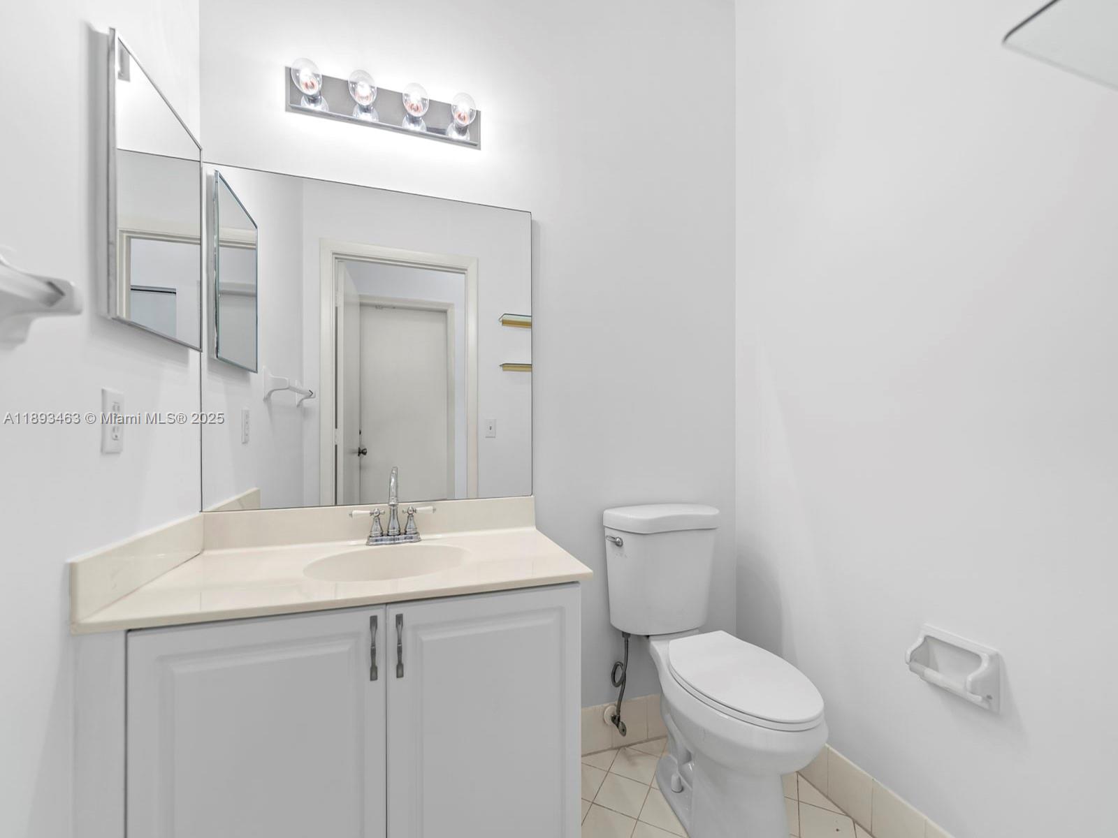 TOWNGATE - Residential