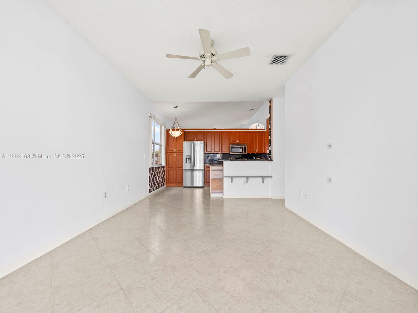 TOWNGATE - Residential