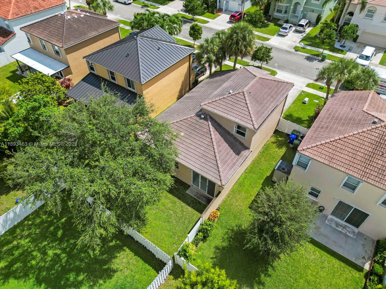 TOWNGATE - Residential