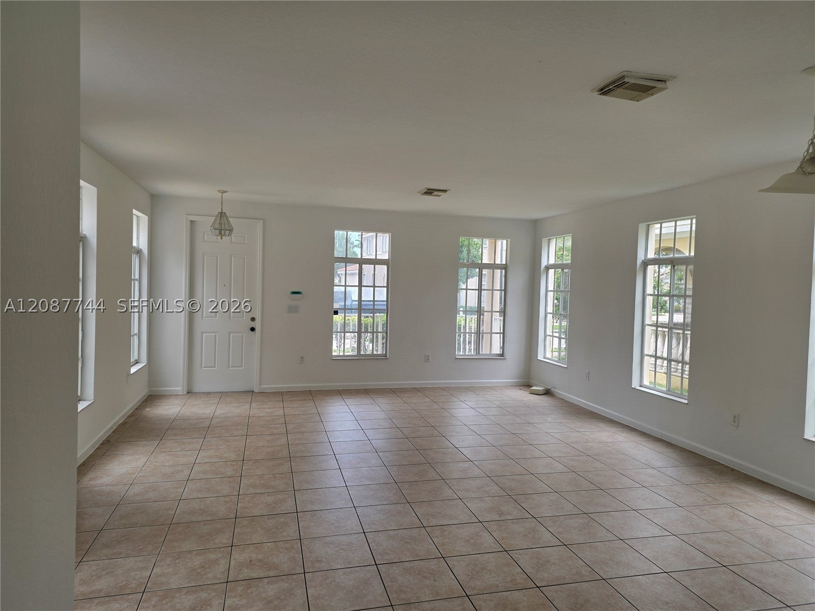 14145 SW 278th St, Homestead, FL, 33032/$580,000 2 14145 SW 278th St