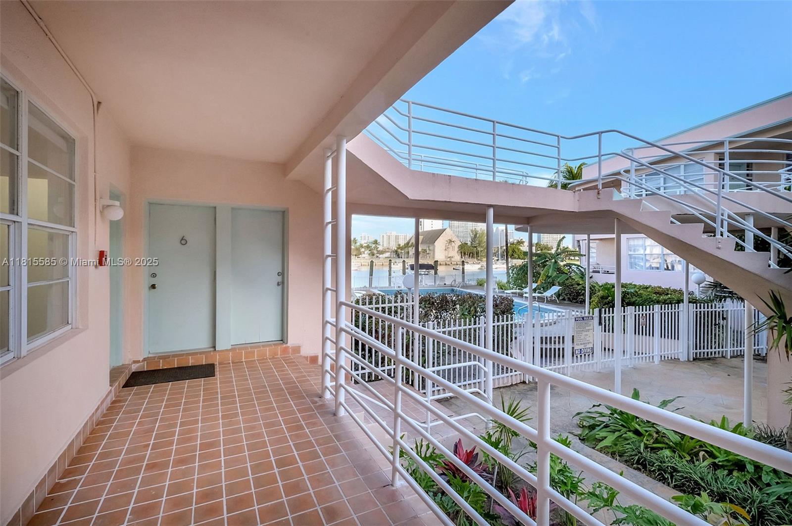 BAY DRIVE CONDO - Residential Lease