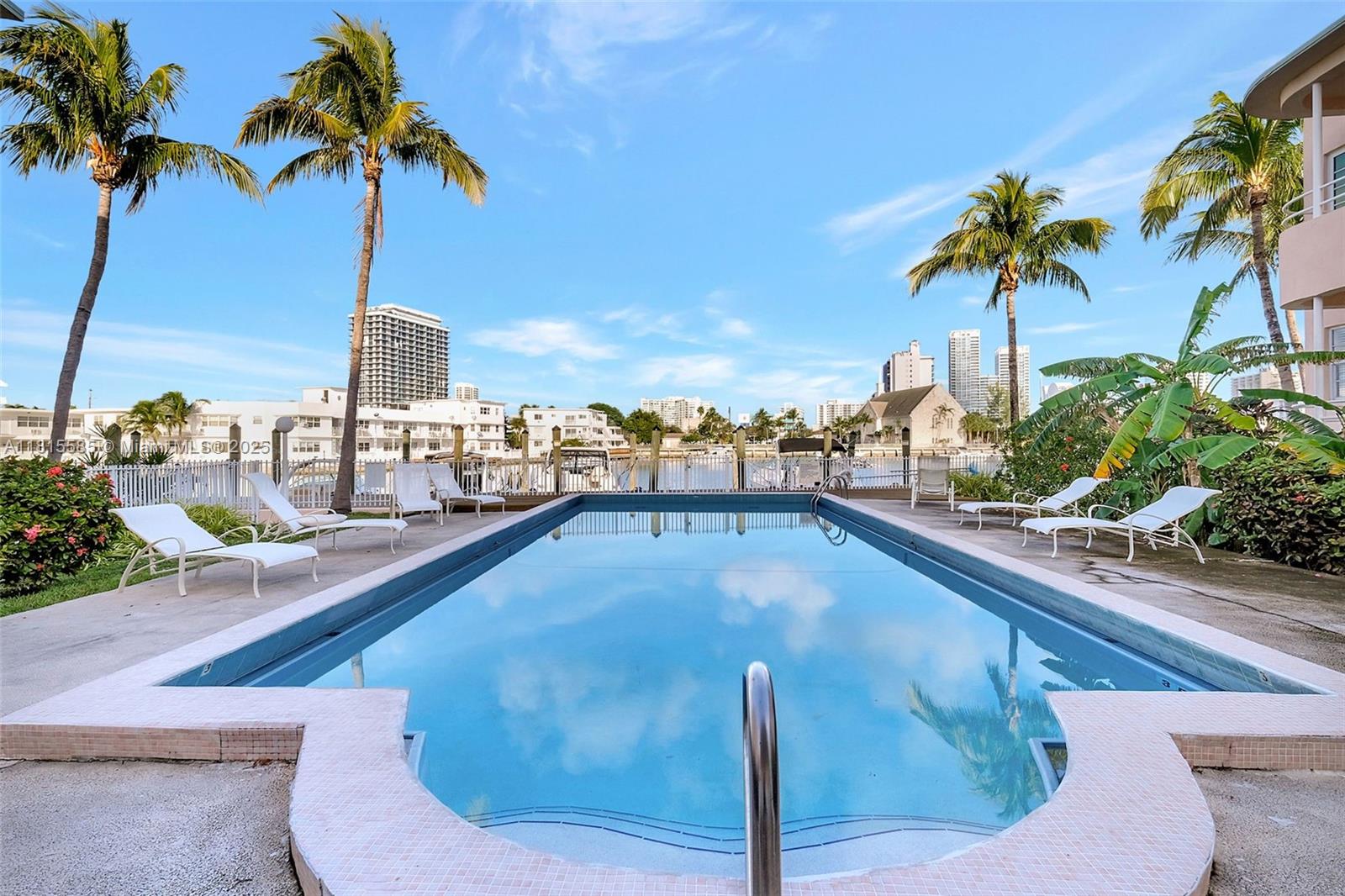 BAY DRIVE CONDO - Residential Lease