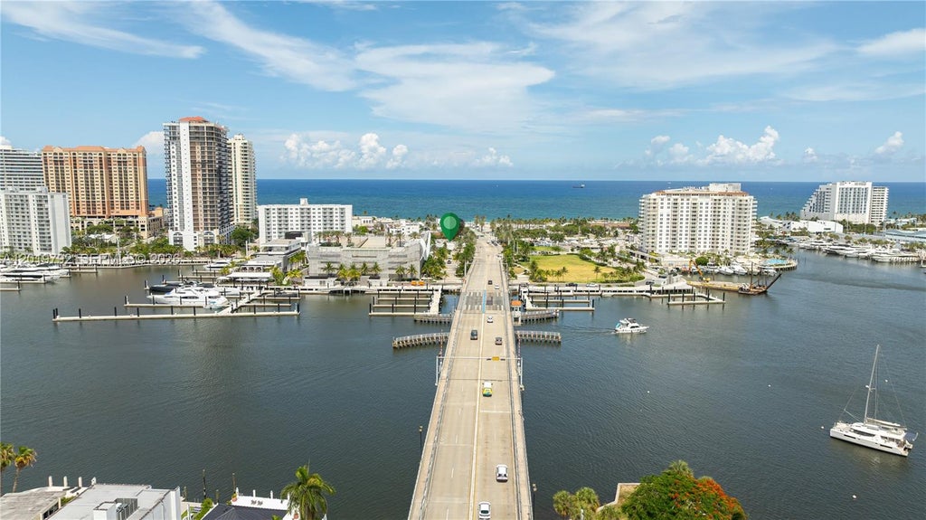 Photo of 2915 E Las Olas Blvd, Fort Lauderdale, FL 33316 (MLS # A12019792)