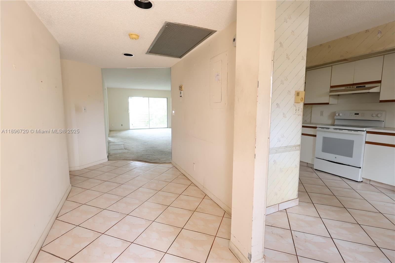 View photos, virtual tours, details... 1705 Andros Isle E3
