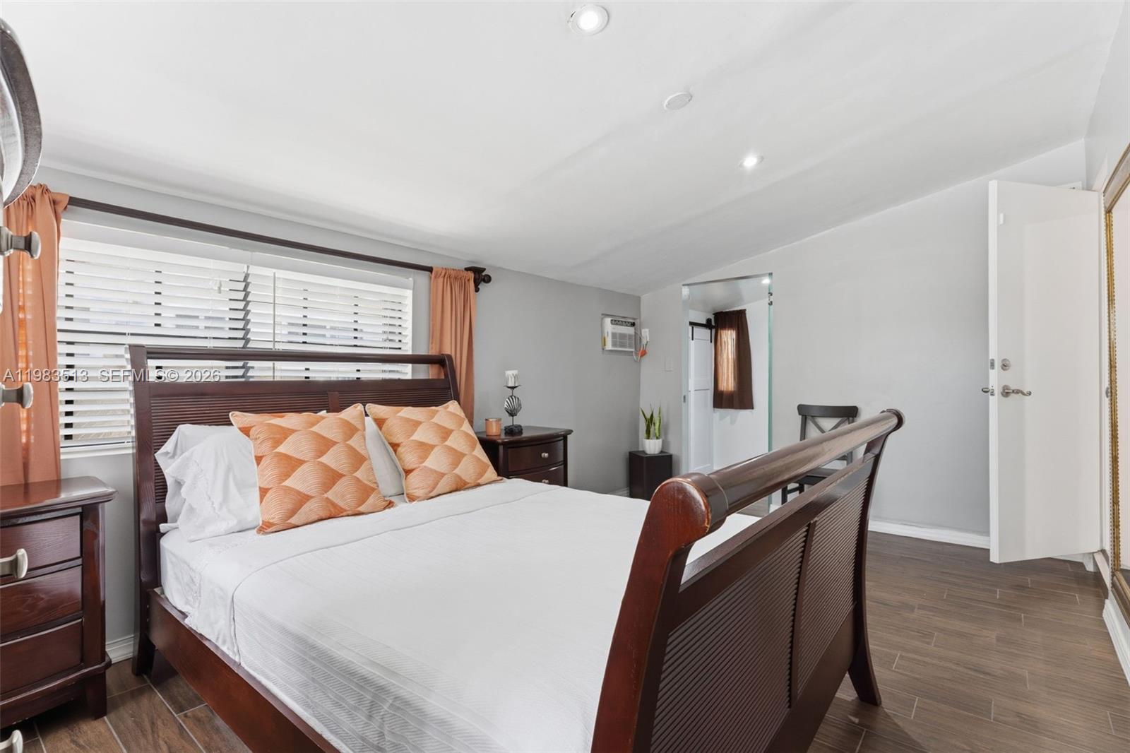 SUNSWEPT ISLE - Residential