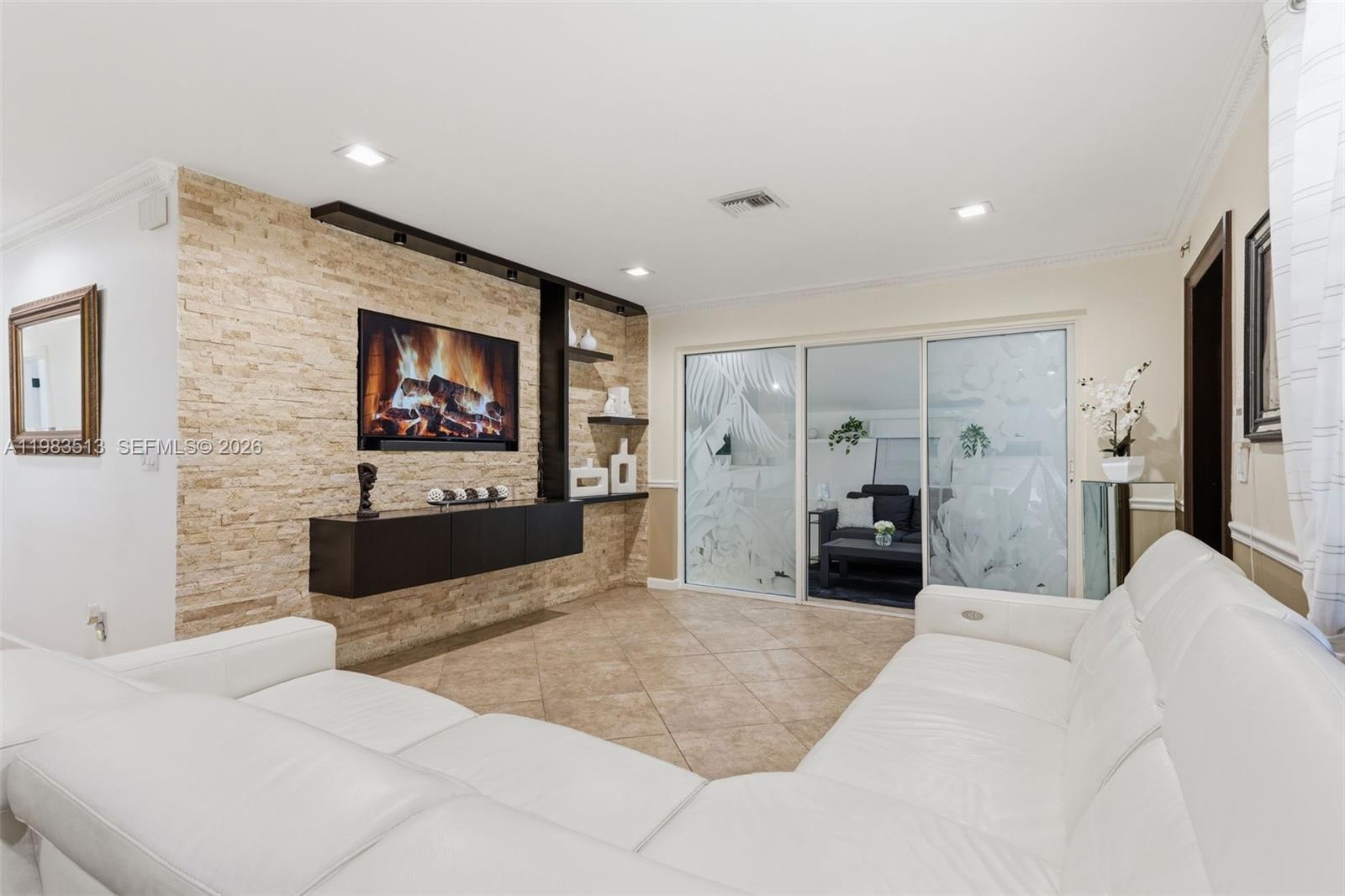 SUNSWEPT ISLE - Residential