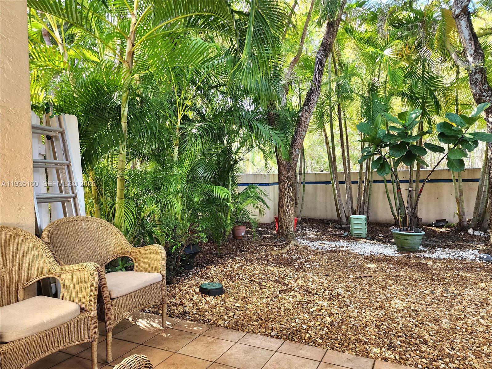 SPINNAKER BAY - Residential Lease