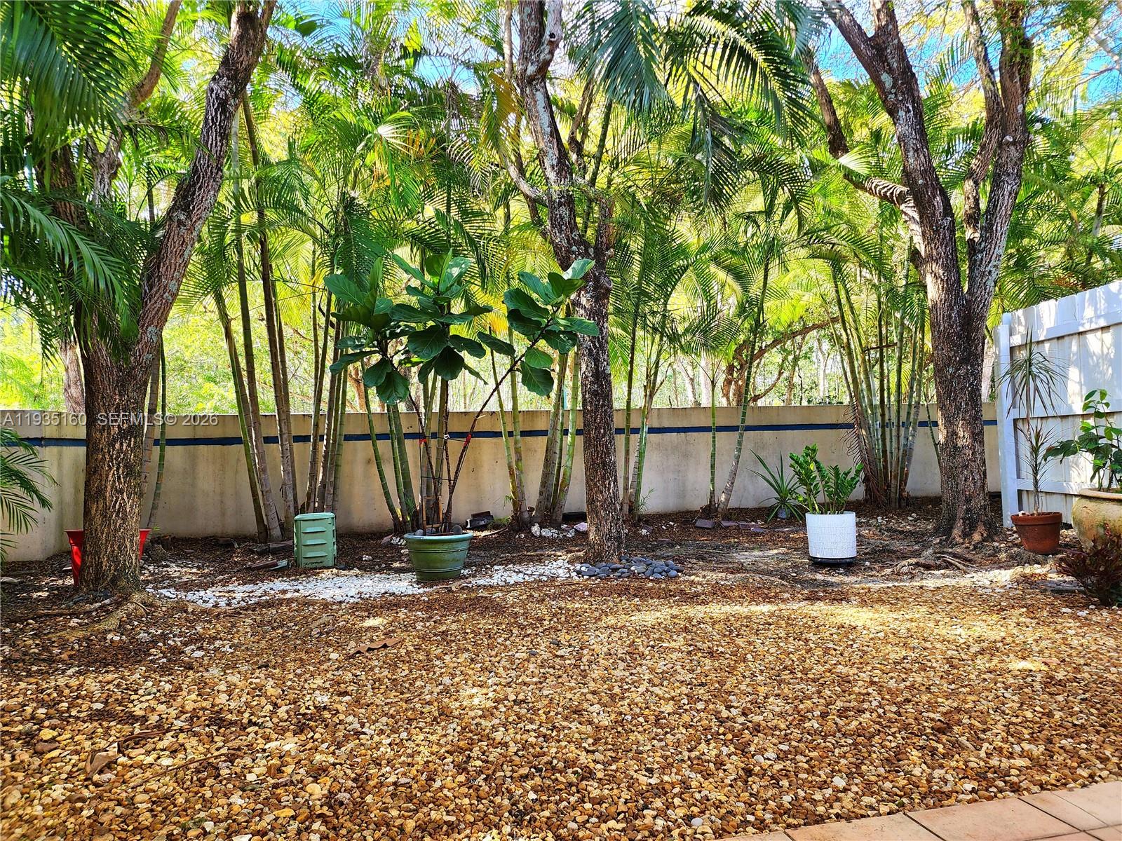 SPINNAKER BAY - Residential Lease