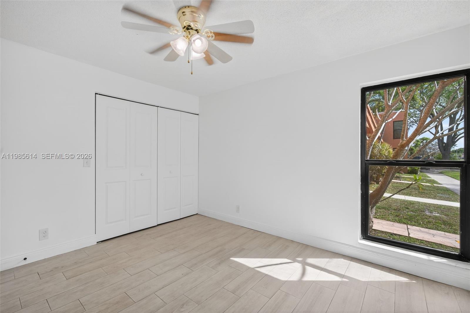 WESTVIEW CONDOMINIUM NO T - Residential Lease