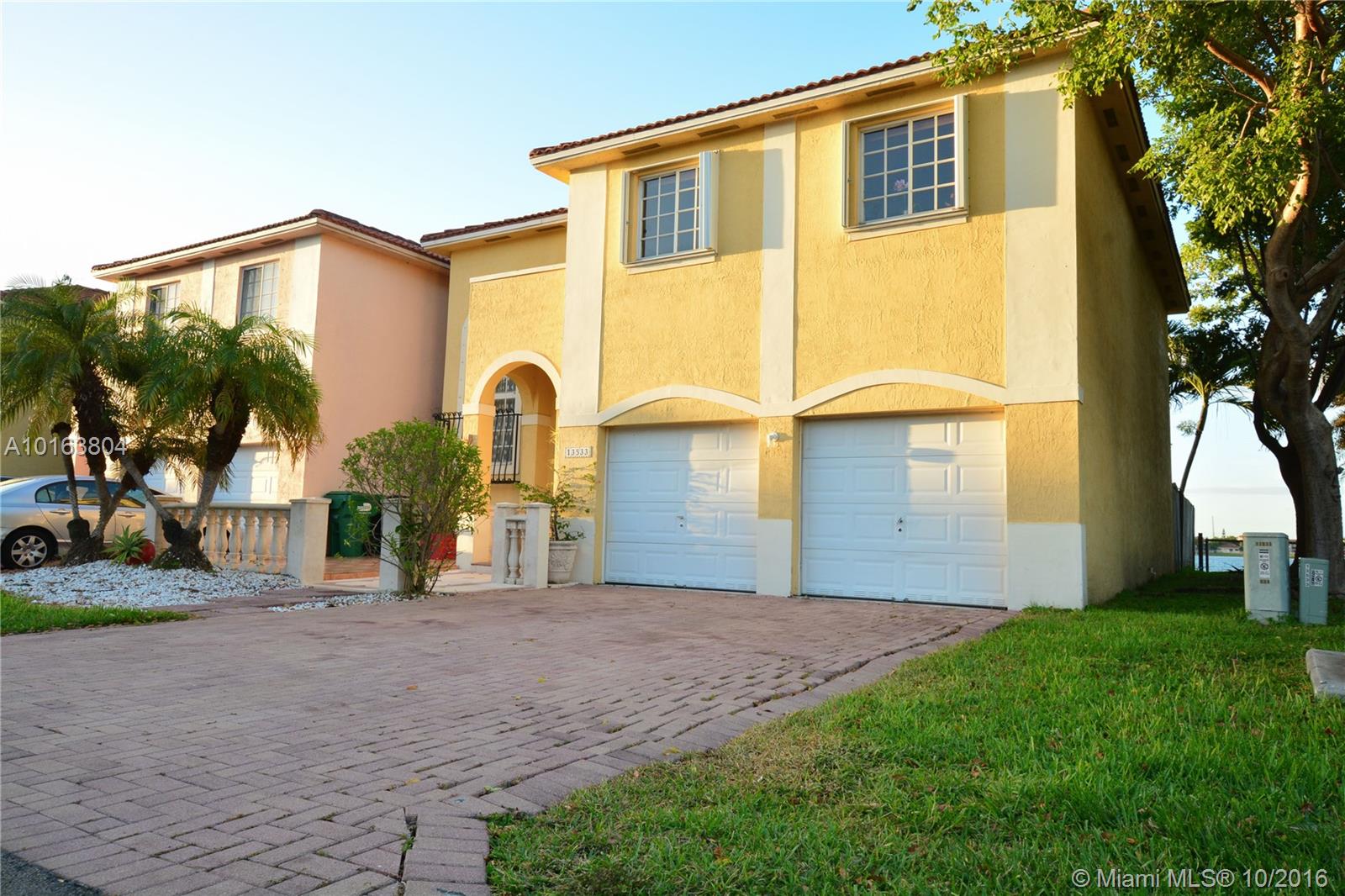 Precious Homes At Twin La - Residential