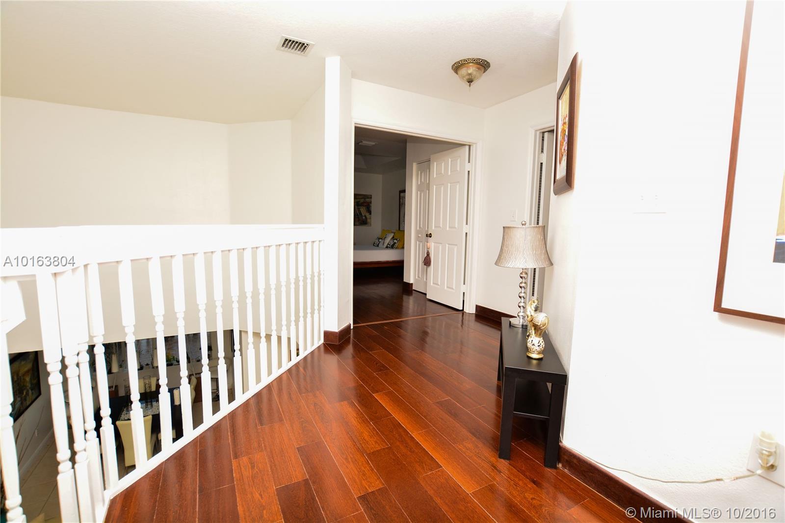 Precious Homes At Twin La - Residential