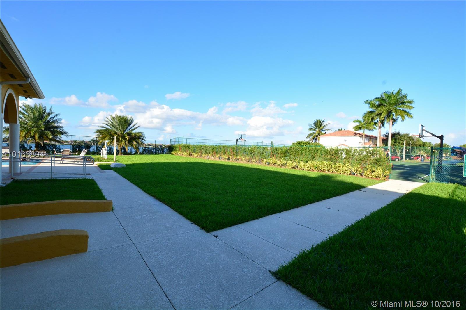 Precious Homes At Twin La - Residential