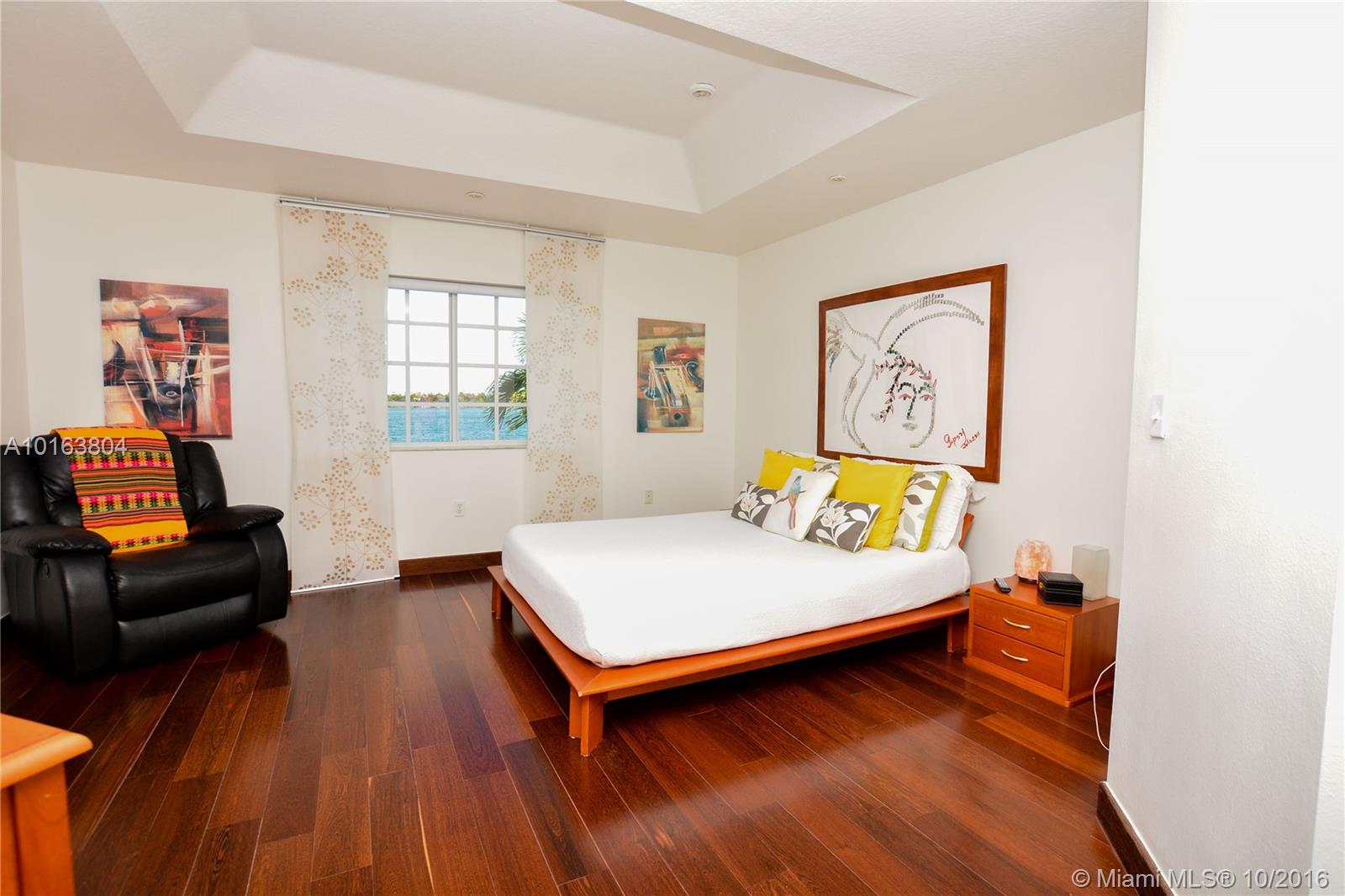 Precious Homes At Twin La - Residential