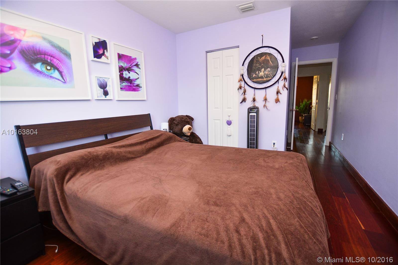 Precious Homes At Twin La - Residential