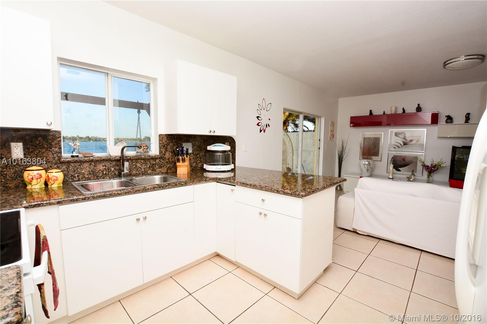 Precious Homes At Twin La - Residential