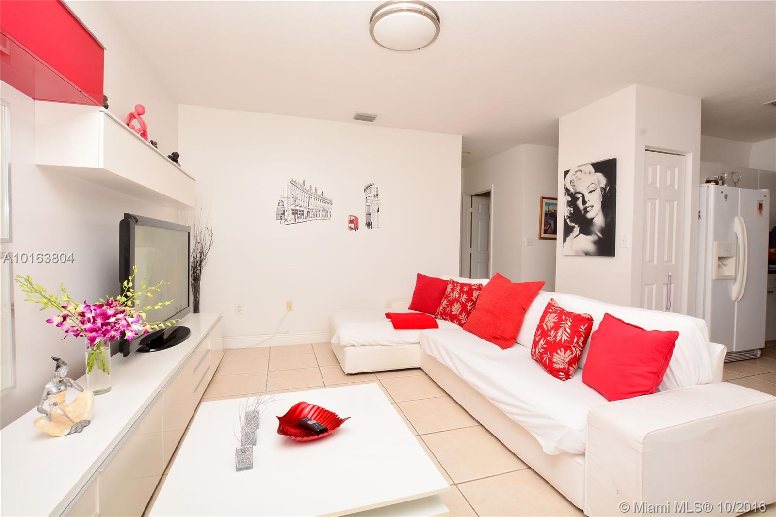 Precious Homes At Twin La - Residential