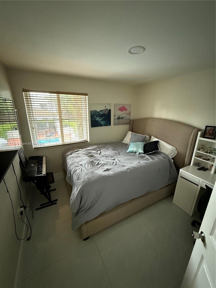 Rental Property at 4744 Nw 114th Ave 201, Doral, Miami-Dade County, Florida - Bedrooms: 3 
Bathrooms: 2  - $3,500 MO.