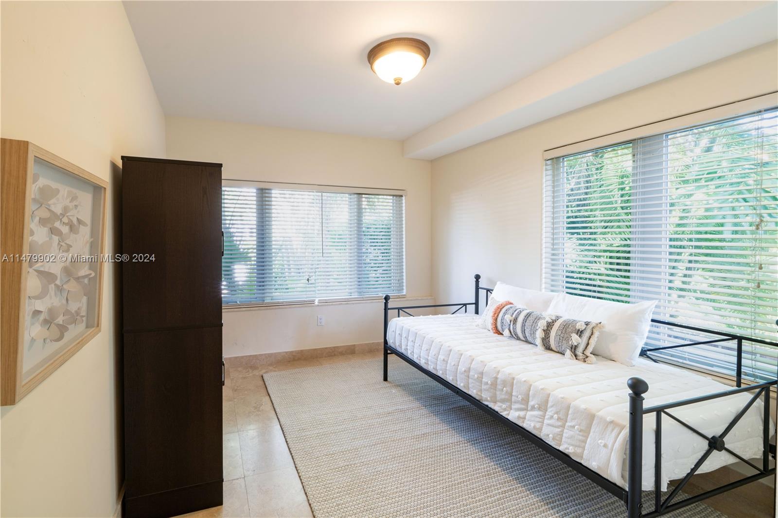 AMD PLAT OF SUNSET LAKE S - Residential