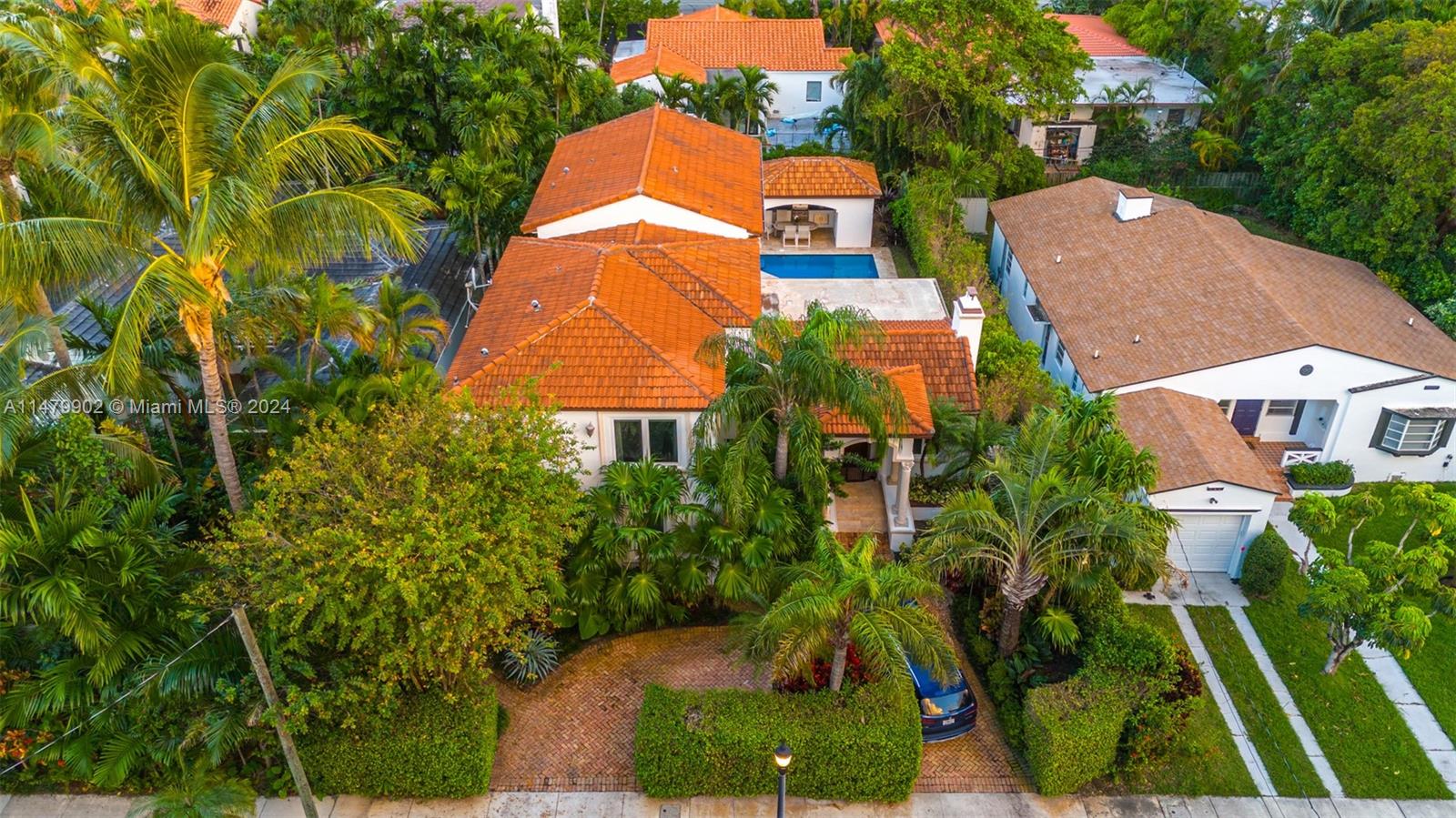 AMD PLAT OF SUNSET LAKE S - Residential