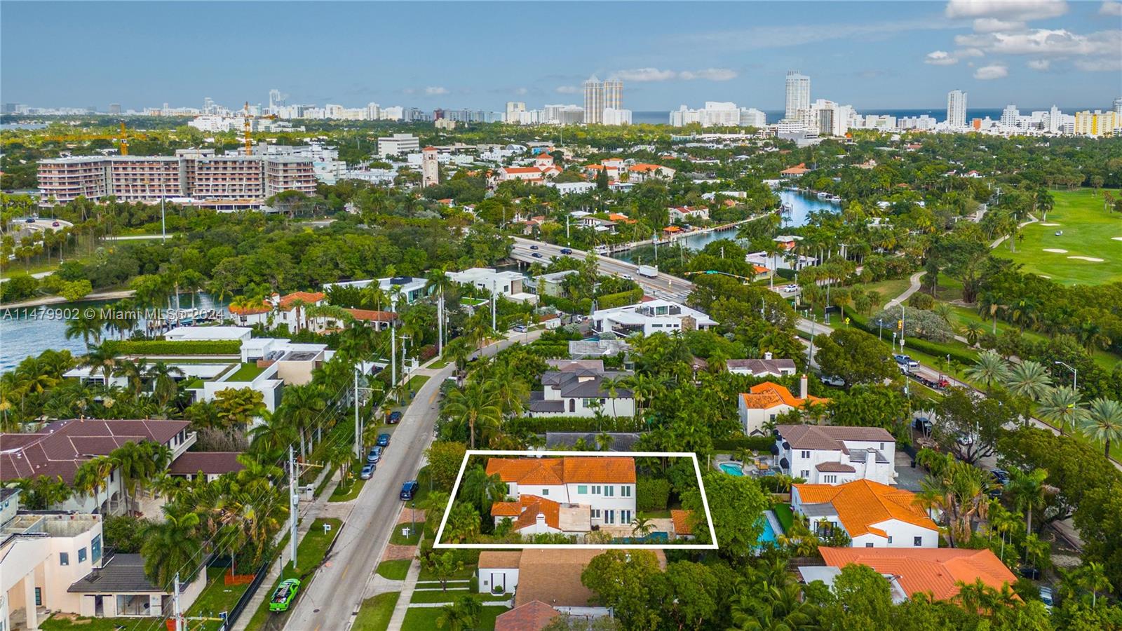 AMD PLAT OF SUNSET LAKE S - Residential