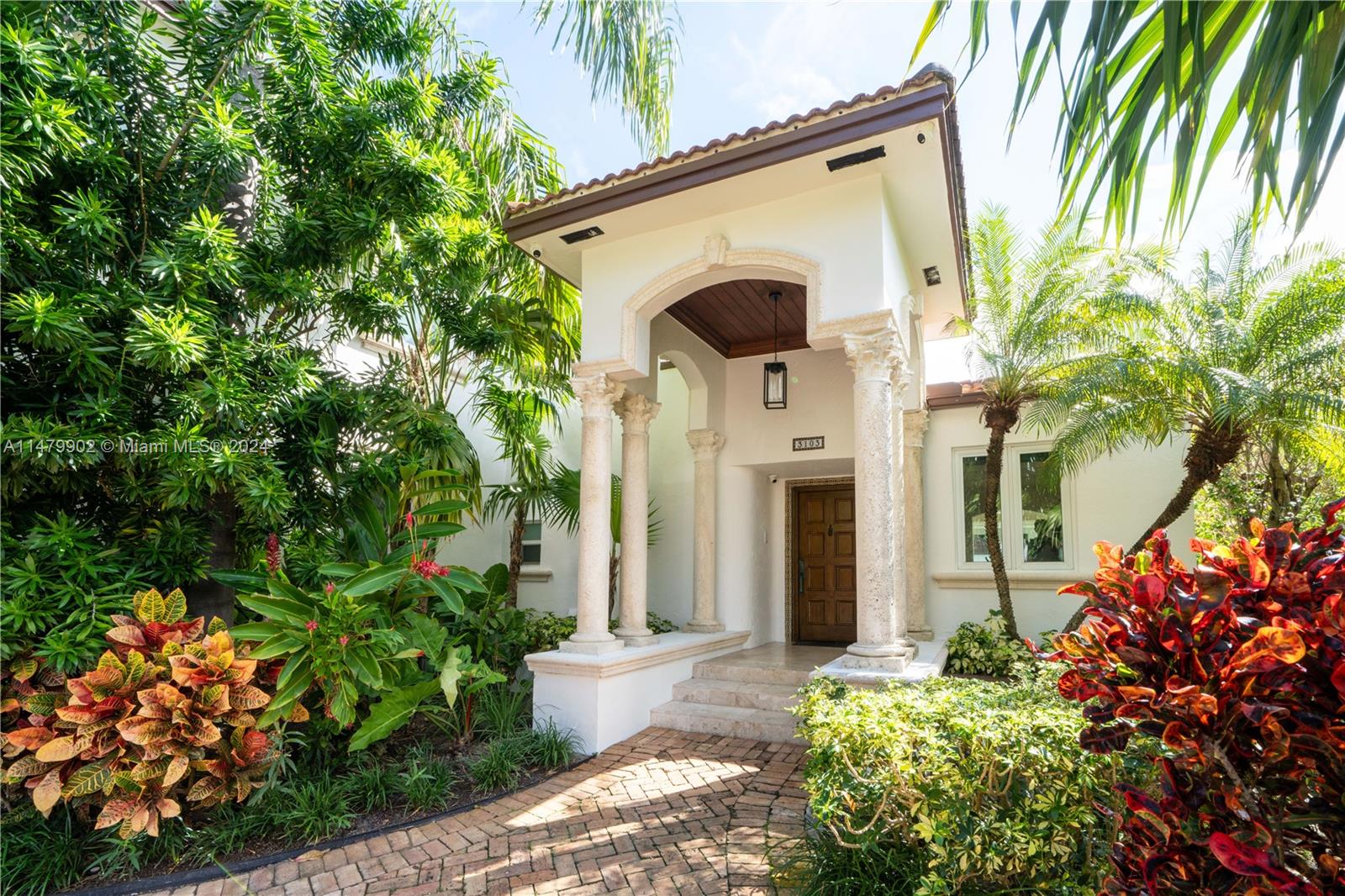 AMD PLAT OF SUNSET LAKE S - Residential