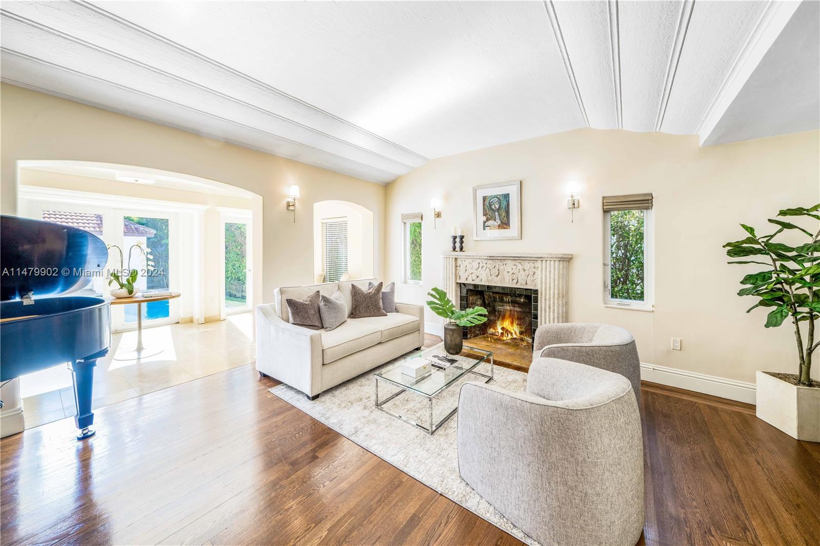 AMD PLAT OF SUNSET LAKE S - Residential