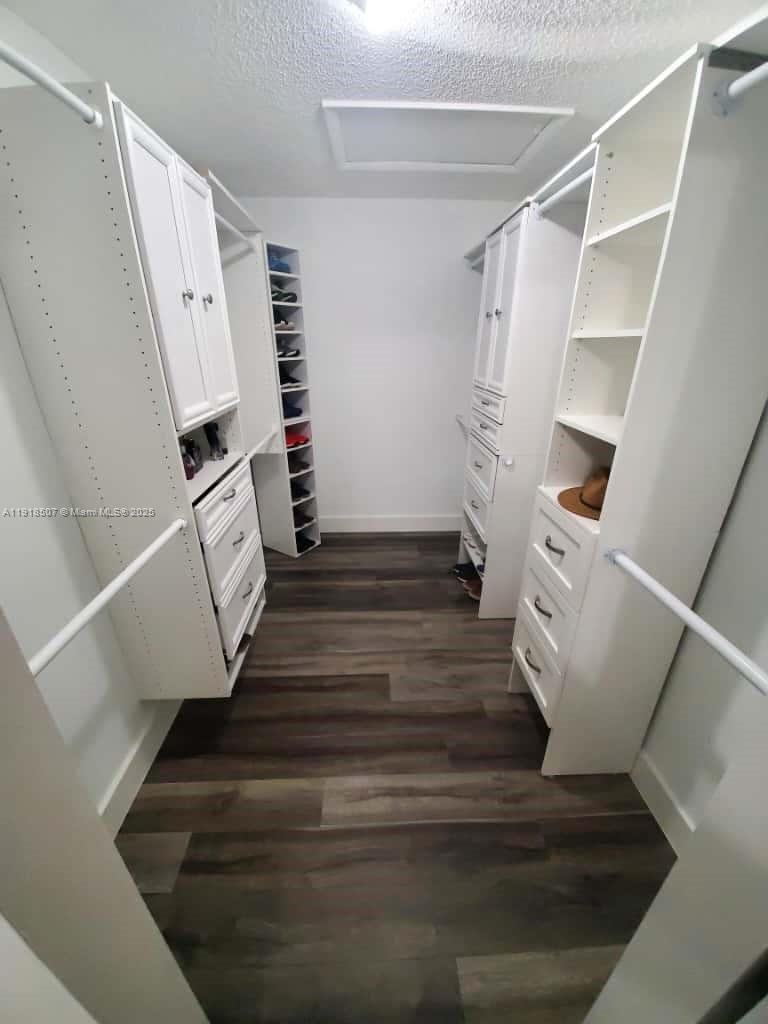 THE LAKES - Residential Lease