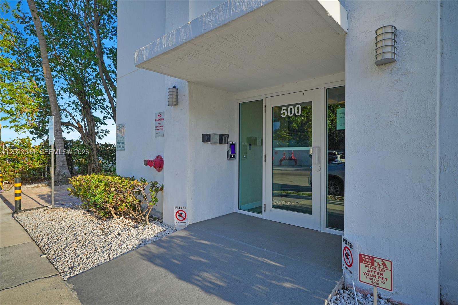 500 NE 29th St 1005