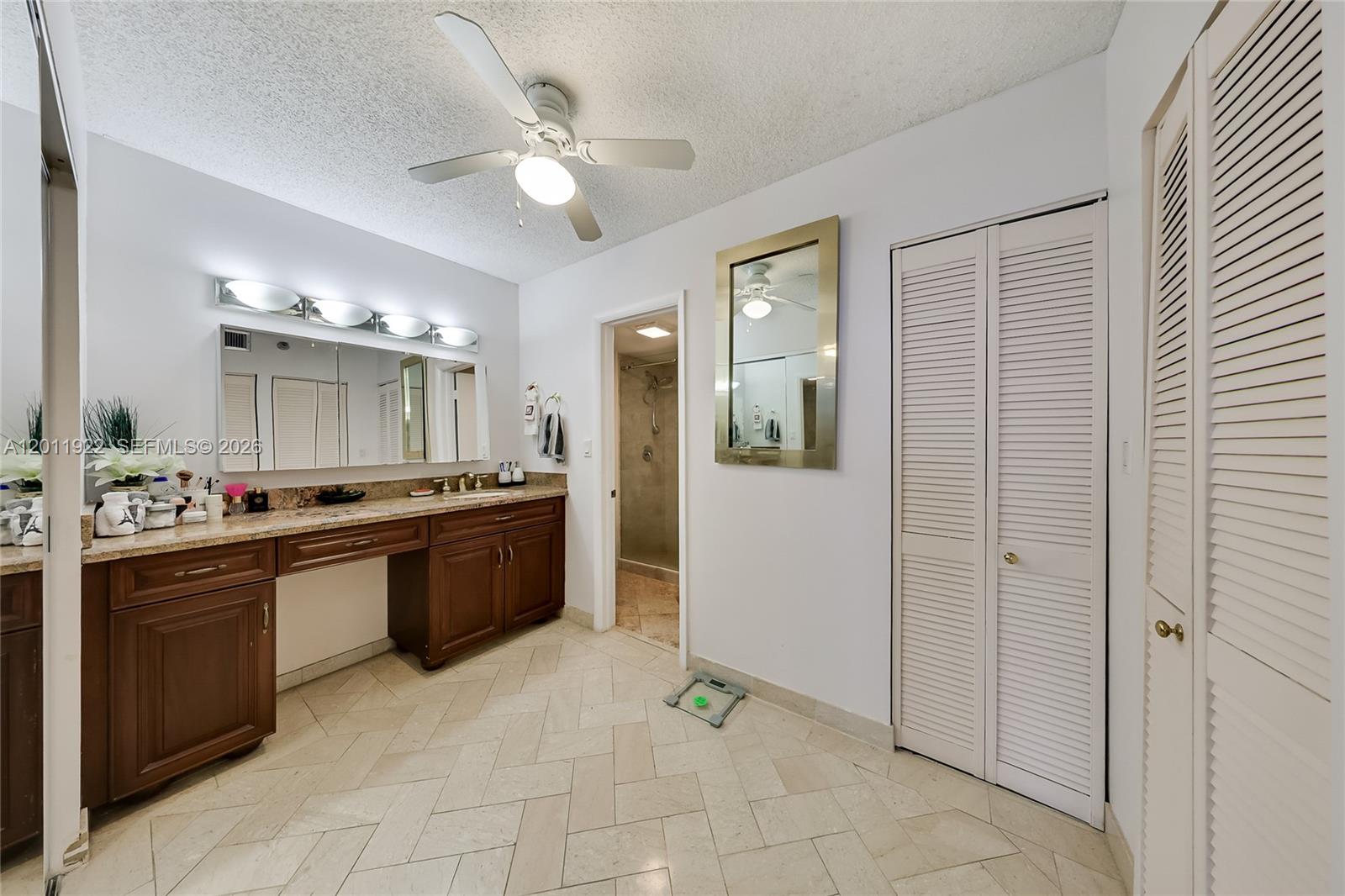 WATERVIEW CONDO - Residential