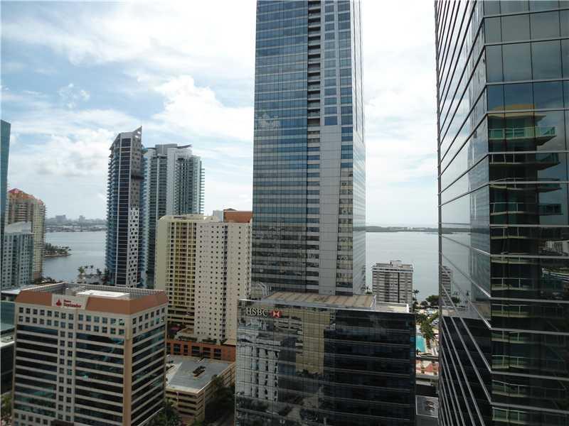FIRST MONTH AND $600 DEPOSIT MOVES YOU IN. IMMEDIATE APPROVAL DEPENDING ON AVAILABILITY, MOVE IN AS LITTLE AS 24 HOURS. BRICKELL'S PREMIER FULL SERVICE. PET FRIENDLY, LUXURY RESIDENCES FOR LEASE, 24HR CONCIERGE, SPACIOUS FLOO PLANS, FITNESS CENTER AND AER OBIC SPACE, INDOOR RACKET BALL AND OUTDOOR TENNIS CENTER--SEE BROKER REMARK FOR SHOWING INSTRUCTIONS.